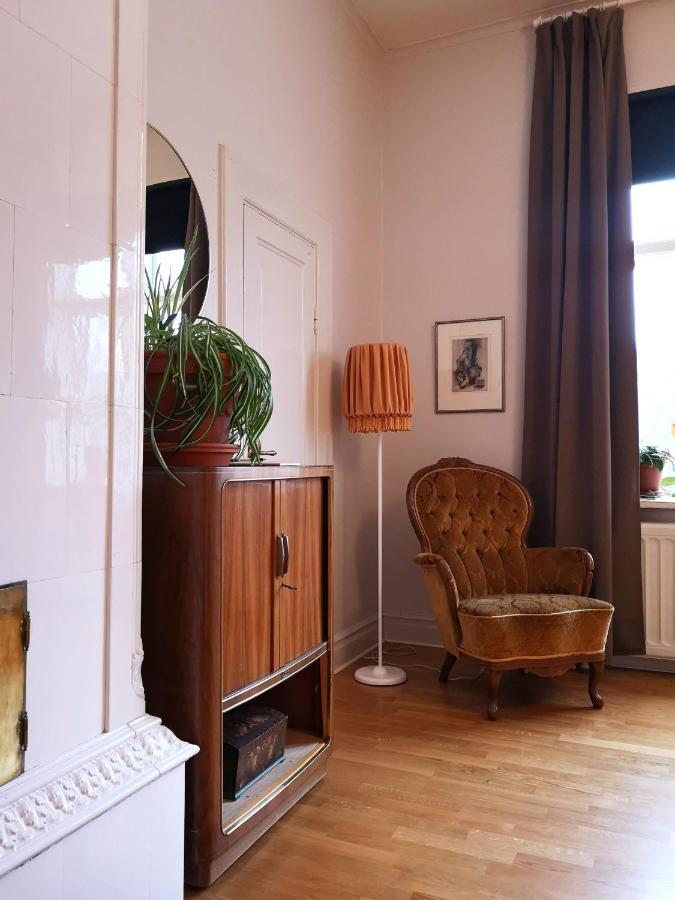 Disponentparken Cafe Och Bed & Breakfast Grangesberg Bagian luar foto